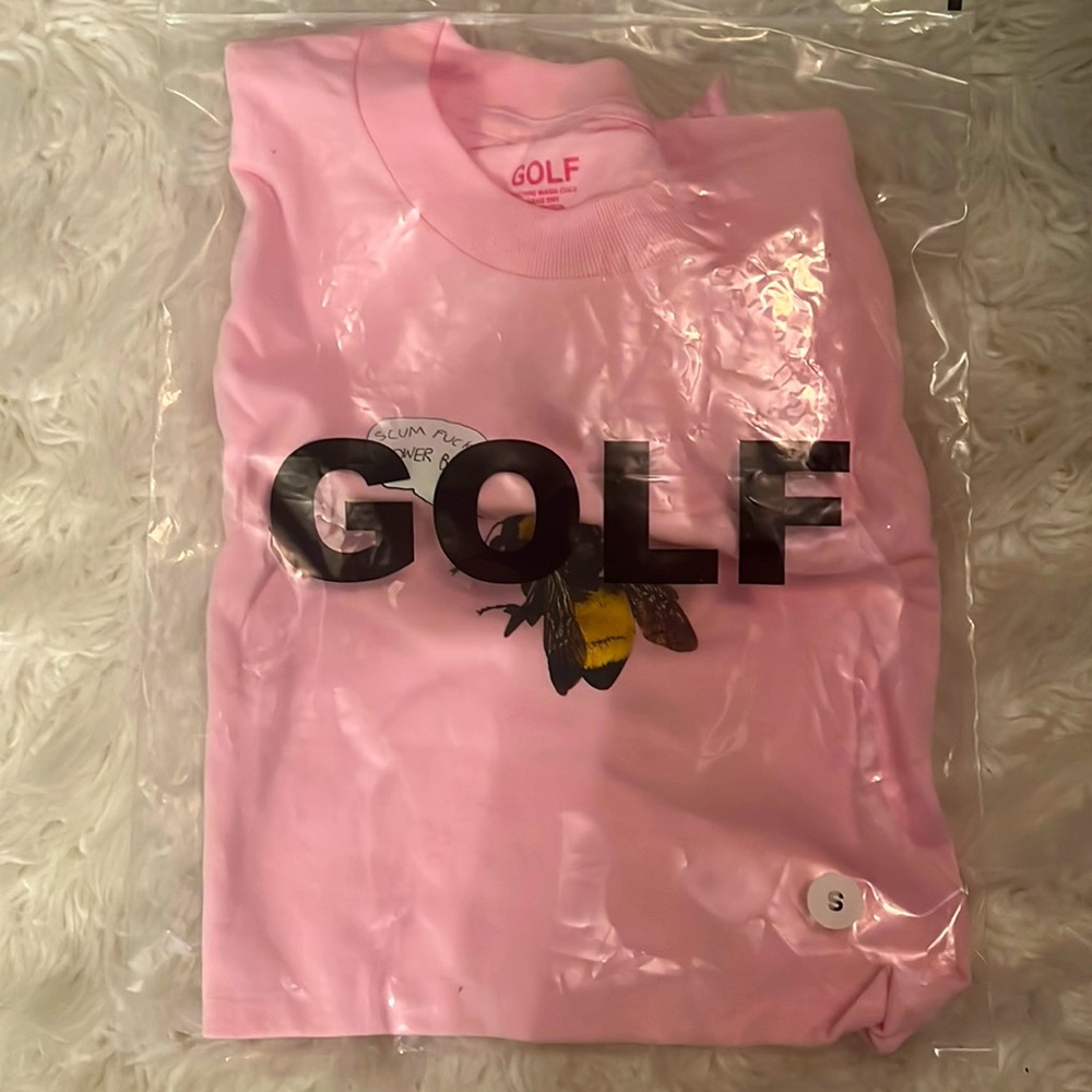 Golf. SFFB bee tee shirt in pink